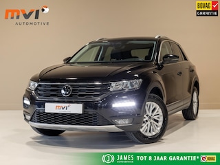 Volkswagen T-Roc 1.0 TSI Style Business / 110pk / Achteruitrij camera / Virtual cockpit /