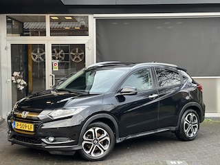 Honda HR-V 1.5 i-VTEC Executive CLIMA / CRUISE / NAVI / PANO / STOELVERWARMING