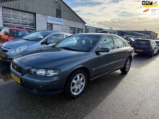 Volvo S60 2.4 Automaat Clima Bj:2004 NAP!