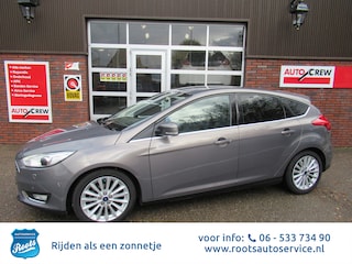 Ford Focus 5 DRS . 1.0 Titanium Edition NAVI*LEER*LM*AIRCO*FULL-OPTIE
