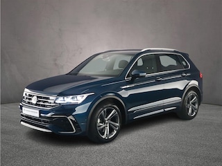 Volkswagen Tiguan R-Line Business 1.5 TSI 150pk DSG Automaat Trekhaak, Adaptive cruise control, Achteruitrijcamera, Elektrische achterklep, LED matrix koplampen