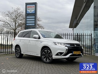 Mitsubishi Outlander 2.0 PHEV Premium | Leer | Dakraam