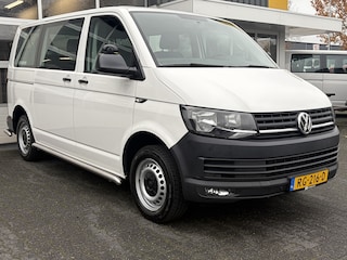 Volkswagen Transporter Kombi 2.0 TDI DSG Automaat L1H1 BTW en BPM vrij Euro 6 Airco Cruise control Trekhaak PDC 1e eigenaar Personenbus Marge Kombi Combi Tourer Groepsvervoer Ideaal voor ombouw naar Camper