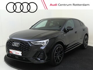 Audi Q3 45 TFSI e S Edition | Achteruitrijcamera | Dodehoek detectie | Keyless | Audi virtual cockpit | Cruise control | Carplay | Navigatie |