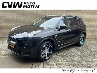 Lynk & Co 01 1.5 PHEV 261pk | Panoramadak | Adaptieve cruise | 360 camera | Adaptieve cruise | Lane assist | Afneembare trekhaak | Navigatie | Apple CarPlay | 20 inch LMV | Virtual cockpit | Infinity sound | LED | DAB | Dodehoekdetectie | Elektrische achterklep | Recente onderhoudsbeurt!