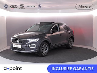 Volkswagen T-Roc 1.0 TSI Style 115 PK | Panorama dak | Automatische airco | LED koplampen |