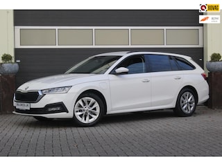 Skoda Octavia Combi 1.4 TSI iV PHEV Business Edition | Trekhaak |