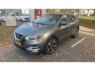 Nissan Qashqai 1.3 DIG-T Tekna AUTOMAAT | STOELVERWARMING | CAMERA | 19INCH LICHTMETAAL | DODEHOEK |