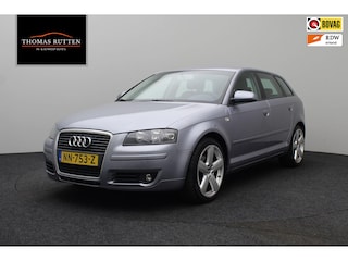 Audi A3 Sportback 1.6 Attraction Pro Line 2005 | Airco | Cruise Control | Voorstoelen Verwarmd | Boekjes | 2 Sleutels | Lichtmetalen Velgen | Climate Control | Bluetooth | Mistlampen Voor