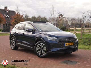 Audi Q4 40 Launch edition Advanced Plus 77 kWh | Panoramadak | Camera | Trekhaak | Sfeerverlichting | Apple Carplay |