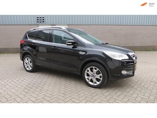 Ford Kuga 1.6 Titanium Plus 4WD