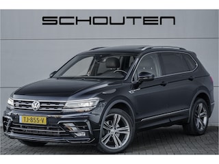 Volkswagen Tiguan 1.4 TSI Highline Business R 7Pers Pano Trekhaak Camera