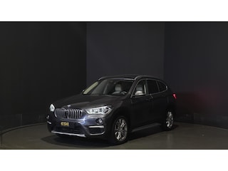 BMW X1 xDrive20i Executive | Panorama | Hud | Sfeer | Camera