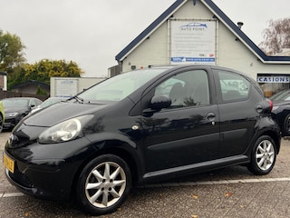 Toyota Aygo 1.0-12V AIRCO/5-DEURS/ZUINIG/NIEUWE APK