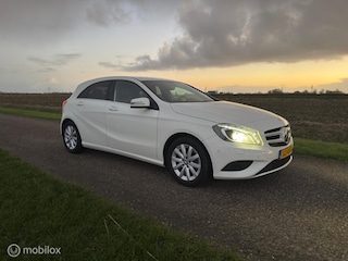 Mercedes-Benz A-klasse 180 Ambition, trekhaak, 6 versnellingen
