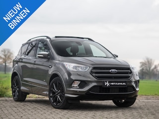 Ford Kuga 1.5 EcoBoost ST Line AWD Pano Sony Cruise