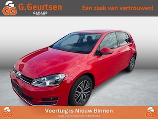 Volkswagen Golf 1.2 TSI Connected Series Cruise Controle, Stoelverwarming,