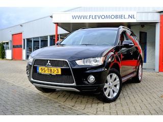 Mitsubishi Outlander 2.0 Edition Two Aut. Xenon|Pano|Leder|Navi|LMV