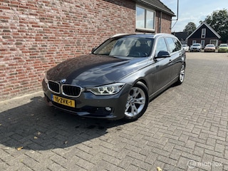 BMW 3-serie Touring 320i High Executive