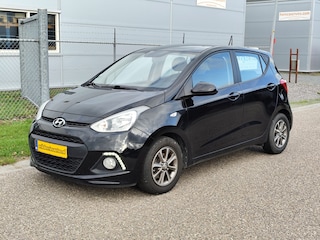 Hyundai i10 1.0i i-Motion Cruise control