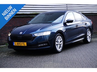 Skoda Octavia 1.0 TSI Sport Business/Trekhaak/17Inch.LMV/ Digitaal Dashboard.