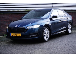 Skoda Octavia 1.0 TSI Sport Business/Trekhaak/17Inch.LMV/ Digitaal Dashboard.