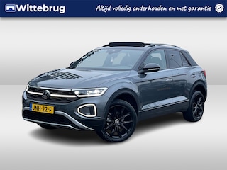 Volkswagen T-Roc 1.5 TSI 150PK DSG Style / Black Style / Panoramadak / Digital Cockpit Pro / 18'' LMV / VW