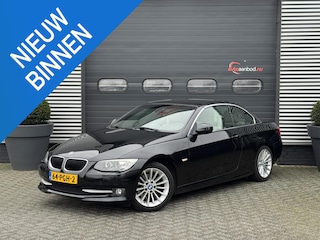 BMW 3-serie Cabrio 320i High Executive | Navigatie | Stoelverwarming | Lederen Bekleding | Lichtmetalen Velgen | Xenon |