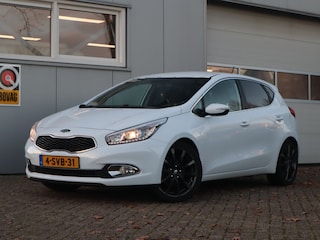 Kia Ceed cee'd 1.6 GDI Business Pack / Trekhaak / Camera