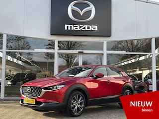 Mazda CX-30 2.0 e-SkyActiv-X M Hybrid Luxury NL-Auto, 1e Eig., Dealer Ondh, Automaat, Navigatie, Apple Carplay/ Android Auto, Bose Audio, A-Rij-Camera, Ad. Cruise Controle, Leer, Stoel verw., Stuur verw., Head-up, All-Seasons, Trekhaak