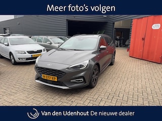 Ford Focus Wagon 1.5 EcoBoost 150pk Active Business Automaat / Navigatie / Trekhaak