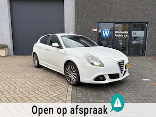 Alfa Romeo Giulietta 1.4 T Progression|170pk|Leder|Trekhaak