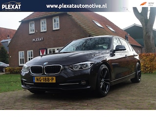 BMW 320d Centennial High Executive Aut. | Sportstoelen | Full Led | HUD | Schuif-Kanteldak | Trekhaak | Historie | NAP |
