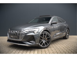 Audi E-tron 50 quattro S edition 71 kWh | S-Line | Panoramadak | Memory Seats | Luchtvering | Adaptive Cruise Control | Apple Carplay | Keyless | Matrix LED | Leder | Stoelverwarming | NAP |