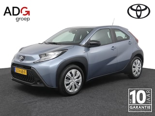 Toyota Aygo 1.0 VVT-i MT Play | Cruise control | Apple carplay-android auto | Parkeercamera |
