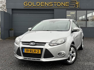 Ford Focus 1.6 EcoBoost Trend Sport Dealer Onderhouden,150pk,Clima,Cruise,Lm velgen,N.A.P,6 Bak,Pdc V+A,Apk tot 07-2026