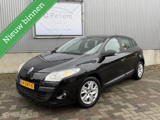 Renault Mégane 1.6 Expression 2011 / Navigatie / Cruisecontrol / Stoelverwarming / NAP