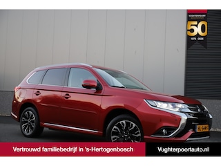 Mitsubishi Outlander 2.0 PHEV 4WD/ Instyle/Leder/360Cam/Sunroof/Trekhaak/18"