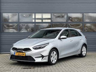 Kia Ceed 1.0 T-GDI DYNAMICLINE I P-CAMERA I ADAPT. CRUISE CONTROL I APPLE CARPLAY I NAVIGATIE