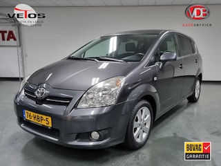 Toyota Corolla Verso 1.8 VVT-i Luna / Parkeersensoren achter / Trekhaak