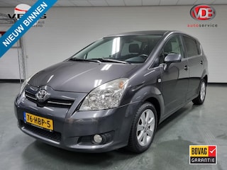 Toyota Corolla Verso 1.8 VVT-i Luna / Parkeersensoren achter / Trekhaak