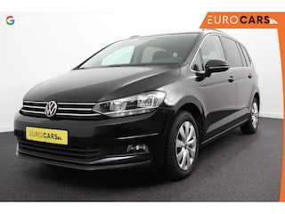 Volkswagen Touran 1.5 TSI 150pk DSG Comfortline Plus 7p | Navigatie | Apple Carplay/Android Auto | Wegklapbare trekhaak | Parkeersensoren | Adaptive Cruise Control | Stoelverwarming | Getinte ramen | Climate Control