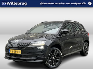 Skoda Karoq 1.5 TSI ACT Sportline Business / Digitaal dashboard / Camera / Parkeersensoren V+A / App connect / Navigatie / Zwenkbare trekhaak /