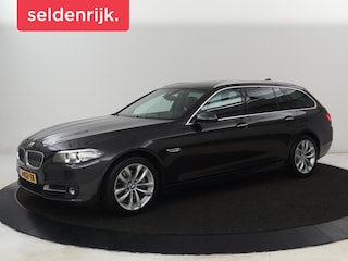 BMW 520d xDrive High Executive | Head-Up | Leder | Stoelverwarming | Camera | Bi-Xenon | Navigatie | Sportstoelen | Parkeerhulp | Climate control | Bluetooth | Cruise control