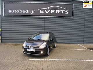 Renault Clio 2.0-16V Exception 140 PK Nwe Apk 27-10-2026 zeer strakke goed onderhouden auto scherpe meeneem prijs