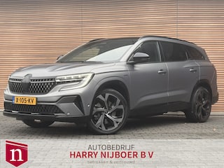 Renault Espace E-Tech full hybrid 200 esprit Alpine 7p. Trekhaak  / Leder / Panoramadak / HUD / Winterpack / 360 Camera enz