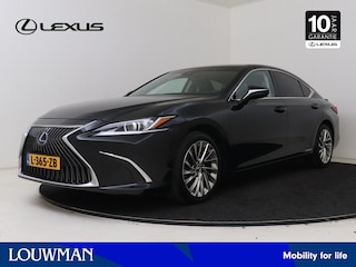 Lexus ES 300h Preference Line Business | Lederen Bekleding | Sunroof | Stoelverwarming |