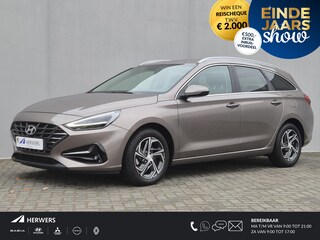 Hyundai i30 Wagon 1.0 T-GDi MHEV Comfort Smart Handgeschakeld / Fabrieksgarantie tot 01-2029 / Dealer onderhouden / Stuur en Stoel verwarming / Achteruitrijcamera / Cruise control / Apple Carplay Android Auto / Climate control /