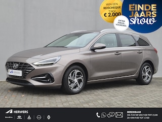 Hyundai i30 Wagon 1.0 T-GDi MHEV Comfort Smart Handgeschakeld / Fabrieksgarantie tot 01-2029 / Dealer onderhouden / Stuur en Stoel verwarming / Achteruitrijcamera / Cruise control / Apple Carplay Android Auto / Climate control /