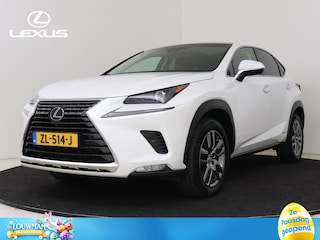 Lexus NX 300h AWD Luxury Line | Panoramadak | Trekhaak |  Elektrisch Bedienbare Stoelen |